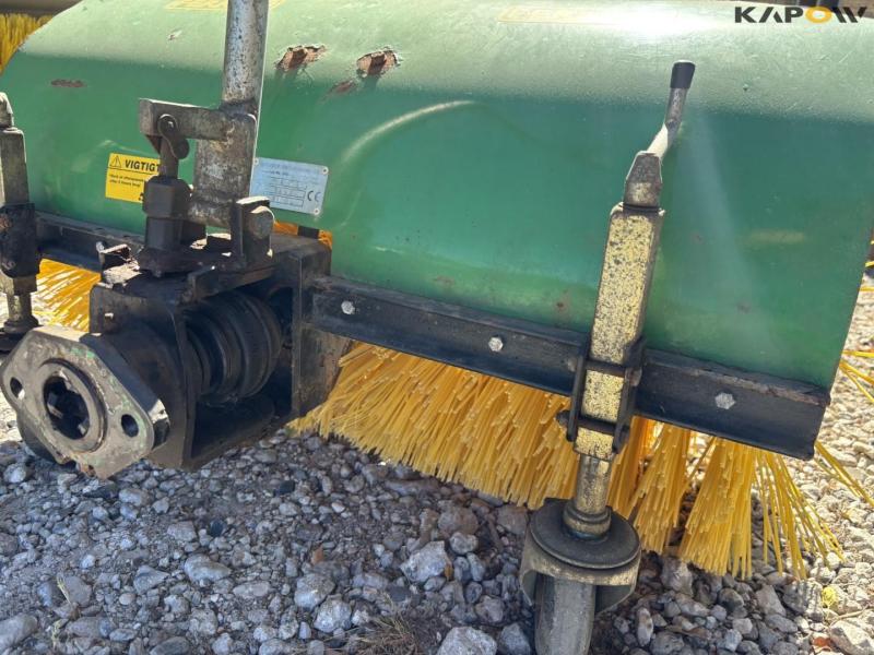 Ferrari FBM 80 kost 14