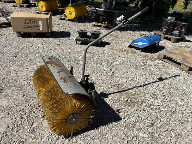 Ferrari FRM 80 kost 1