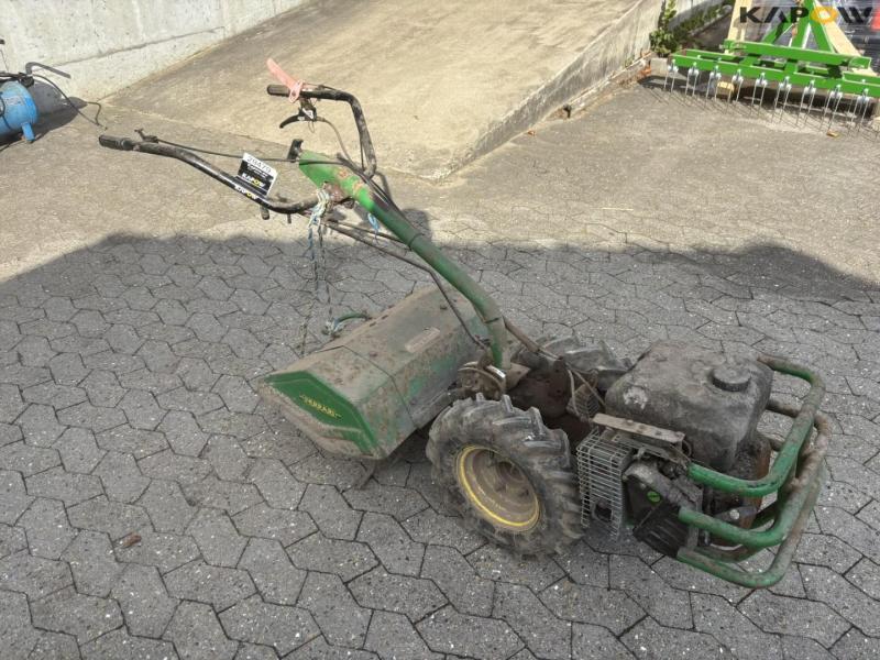 Ferrari redskabsbærer med fræser 3