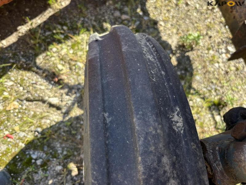 Fiat 250 N med kost 63