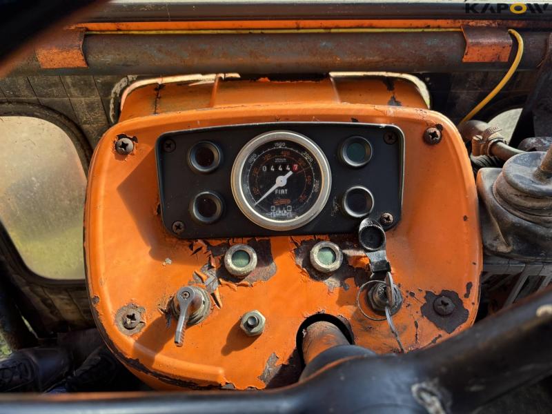 Fiat 250 N med kost 86