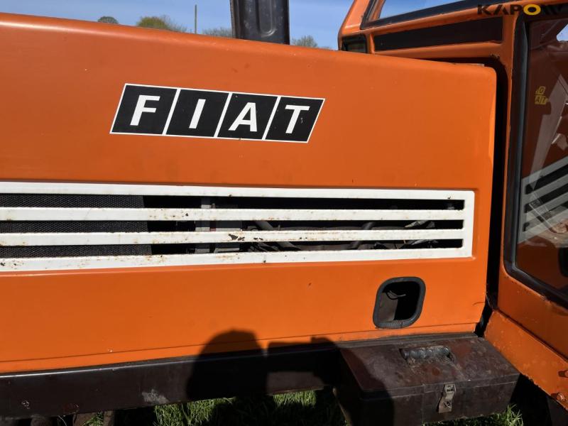 Fiat 880 traktor 12