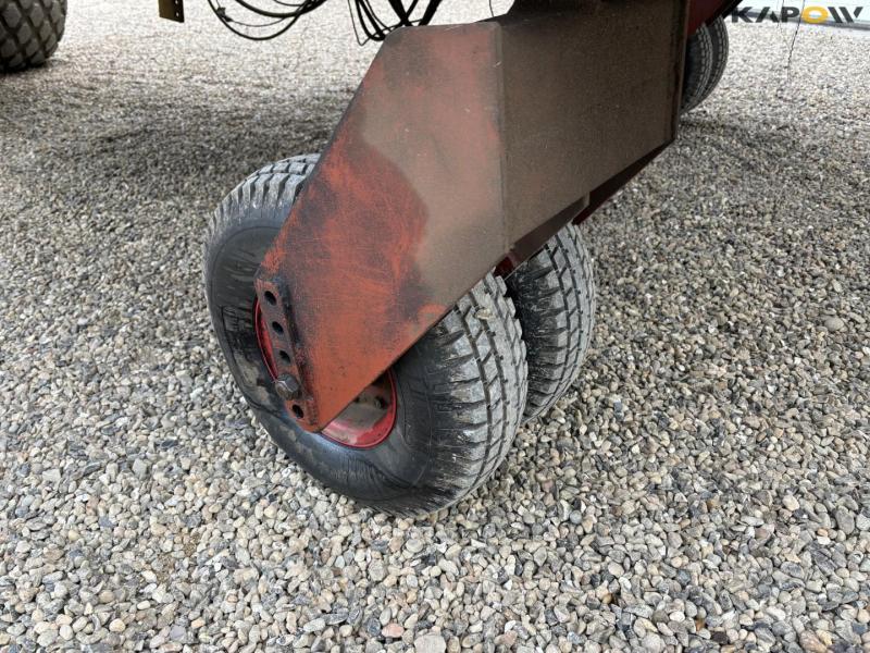 Fiatagi Hesston 4900 bigballepresser med ballevogn 65