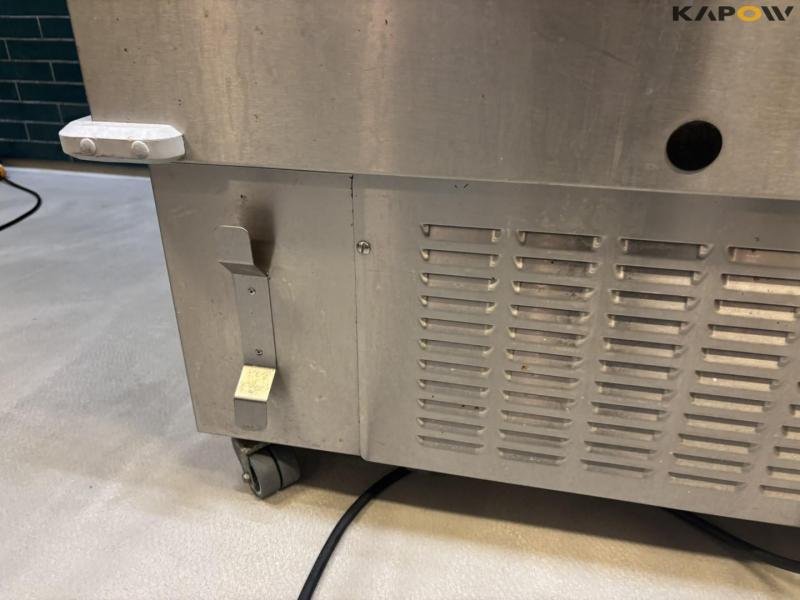 Follett kummefryser 8