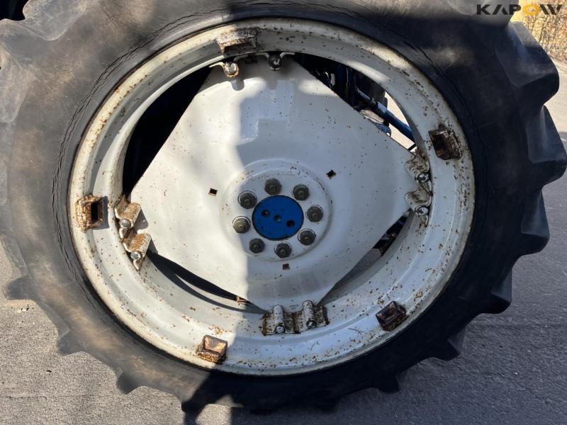 Ford 5610 Force II traktor 33