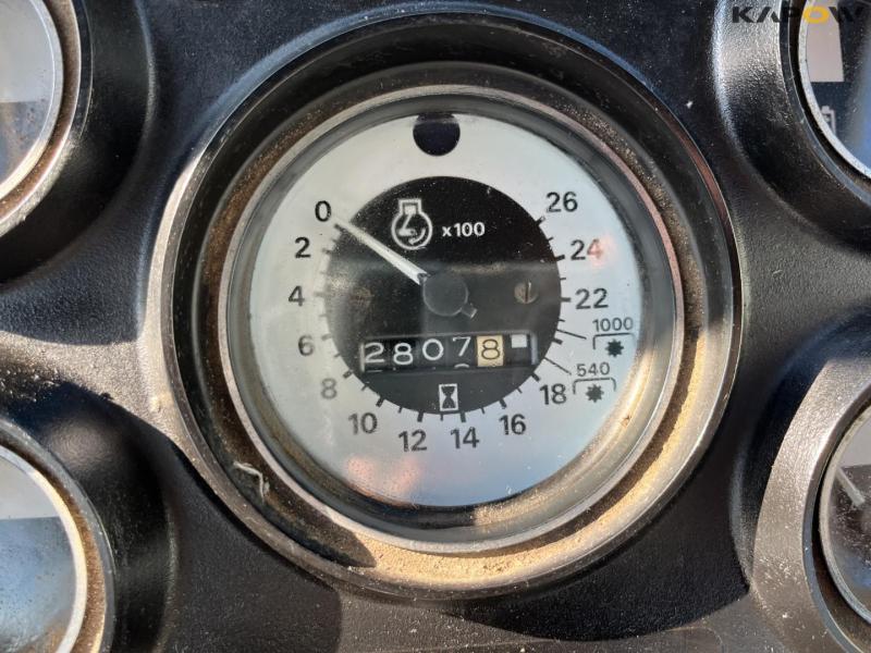 Ford 5610 Force II traktor 38