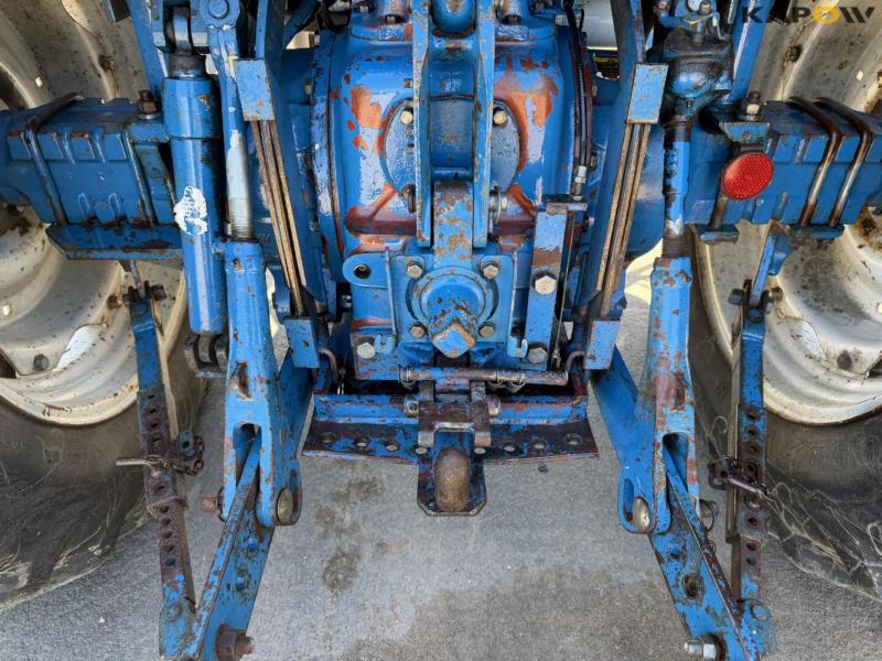 Ford 6600 traktor 24