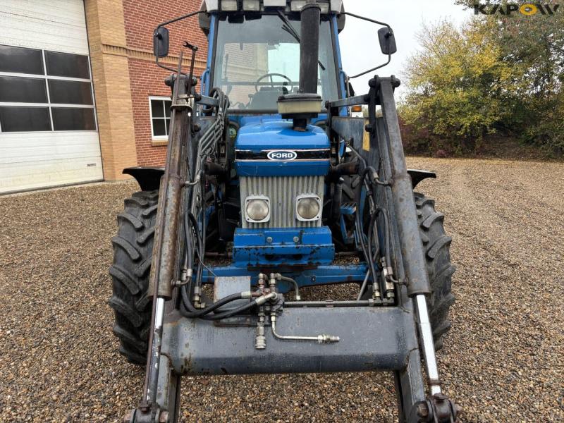 Ford 6610 traktor med frontlæsser 10