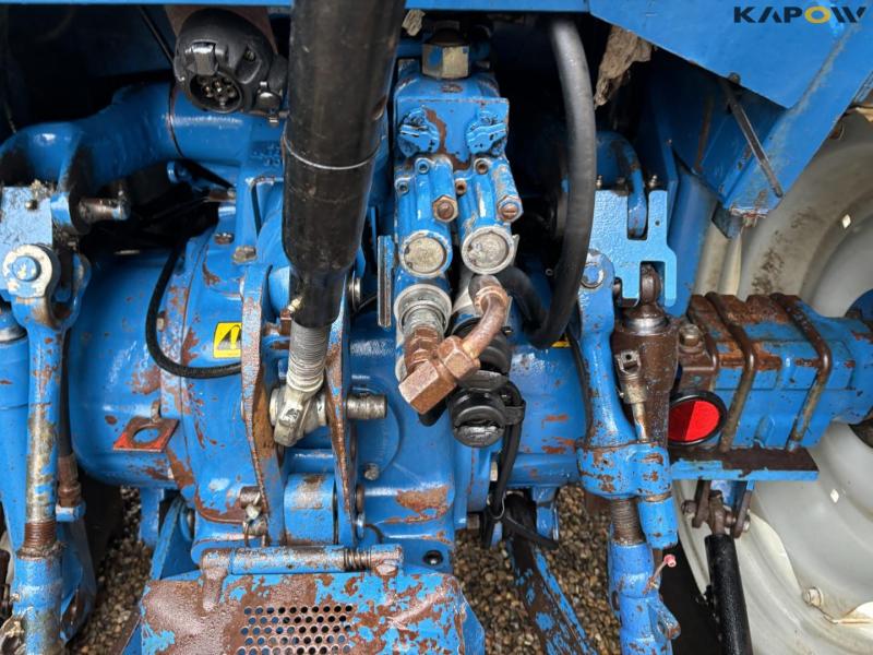 Ford 6610 traktor med frontlæsser 30