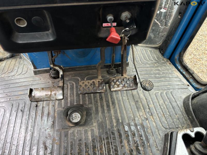 Ford 6610 traktor med frontlæsser 43