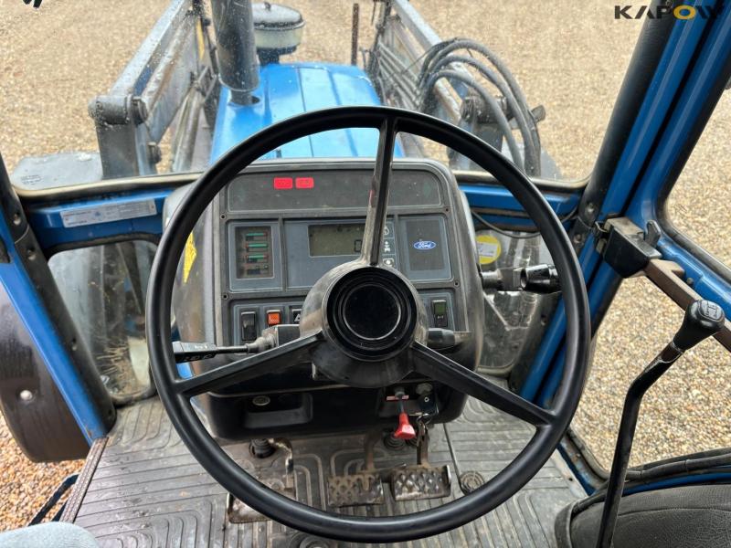 Ford 6610 traktor med frontlæsser 44