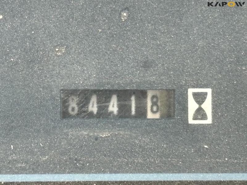 Ford 6610 traktor med frontlæsser 48