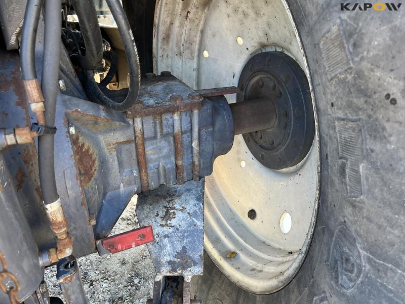 Ford 8770 frontlæsser traktor 24