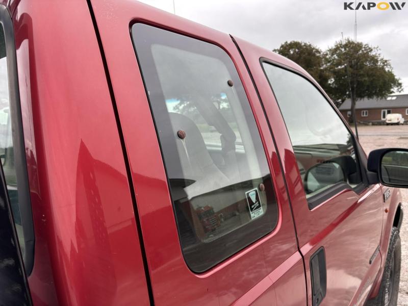 Ford F-250 XL Super Duty pickup Diesel 27