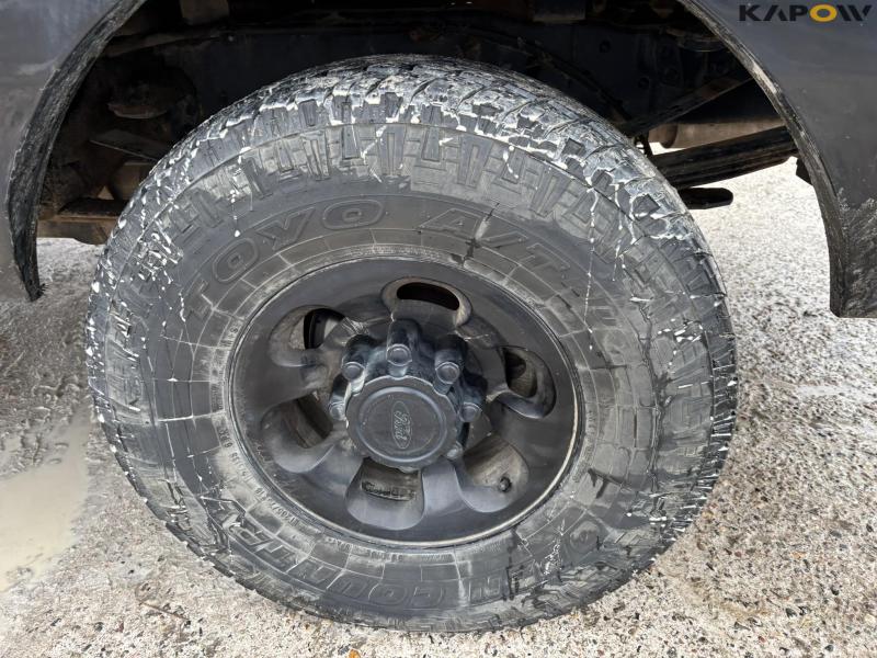 Ford F-250 XL Super Duty pickup Diesel 44