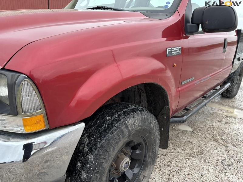 Ford F-250 XL Super Duty pickup Diesel 58