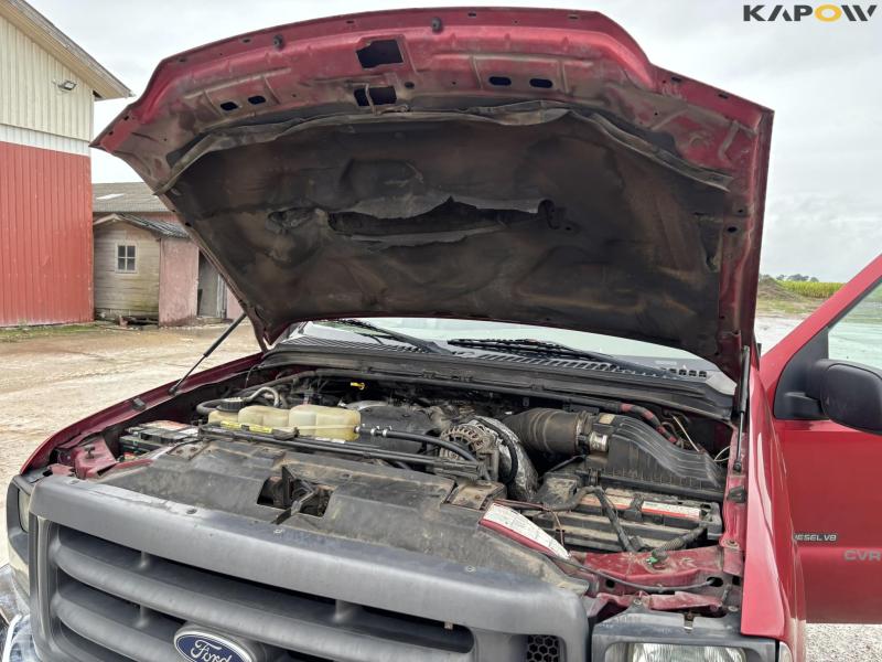 Ford F-250 XL Super Duty pickup Diesel 83