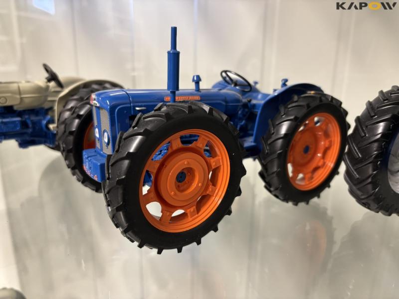 Ford/Fordson model traktorer 14