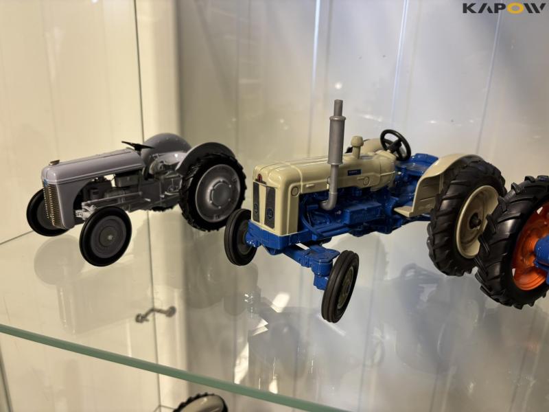 Ford/Fordson model traktorer 16