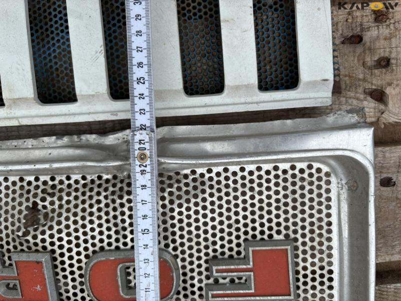 Ford frontgrill 15