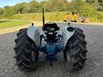 Ford traktor 6