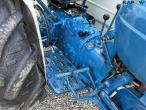 Ford traktor 17