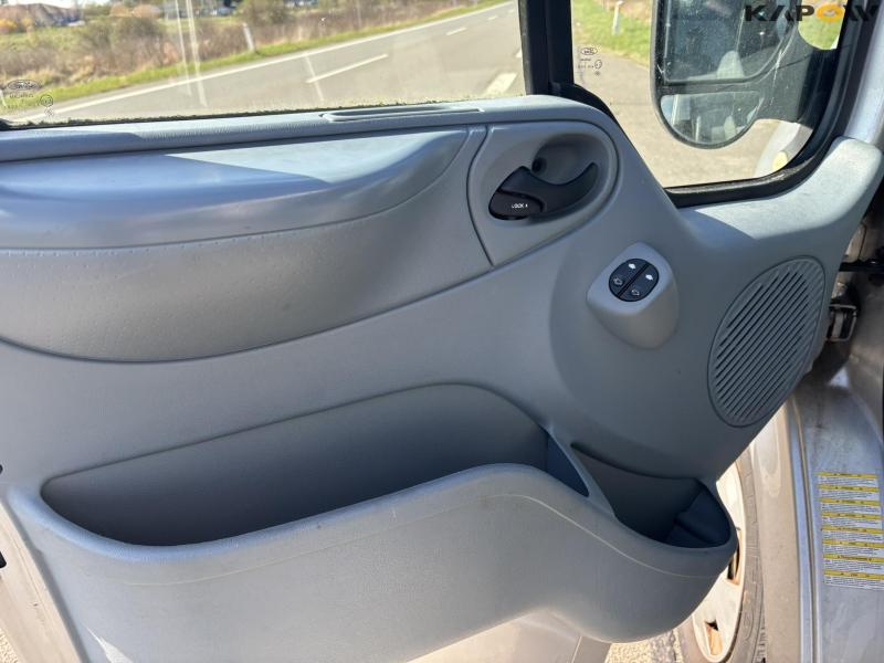 Ford Transit 115 T300 handicap bus 68