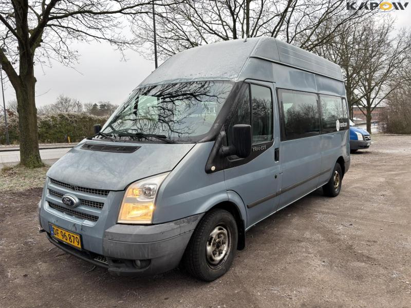 Ford Transit 120 T300 handicap bus 1