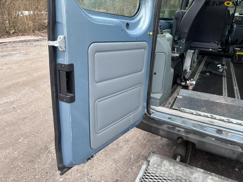 Ford Transit 120 T300 handicap bus 45