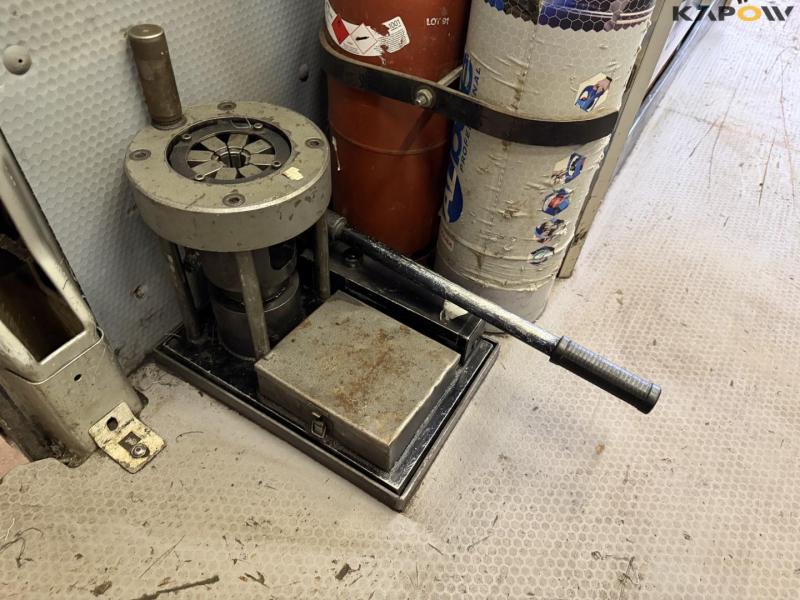 Ford Transit 2.2 Tdci med værktøj 88