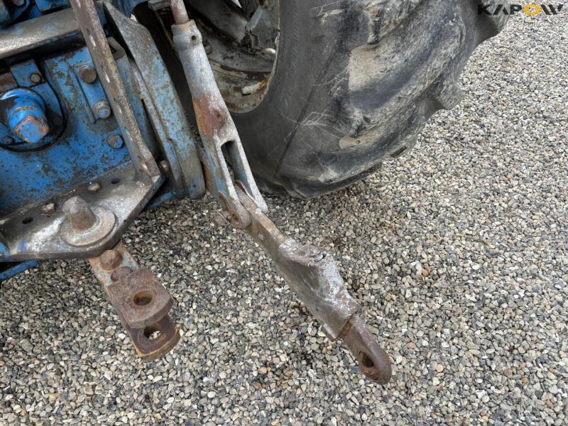 Ford TW-10 traktor 27