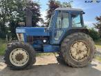 Ford TW15 traktor 8