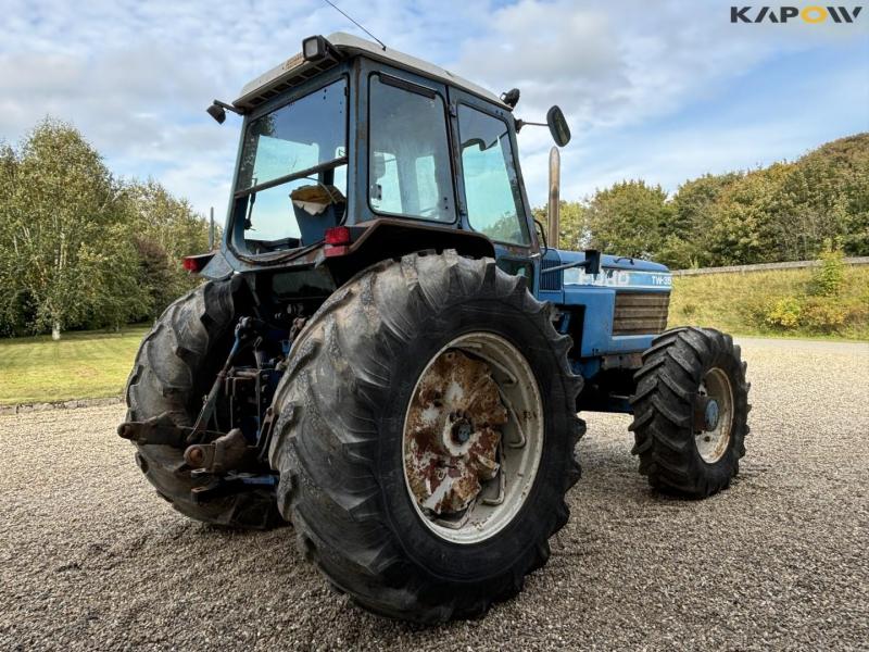 Ford TW35 traktor 5