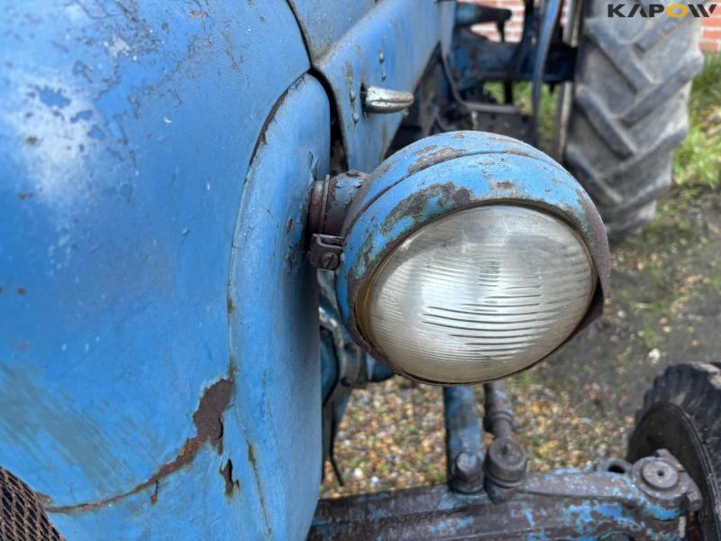 Fordson Dexta diesel traktor 13