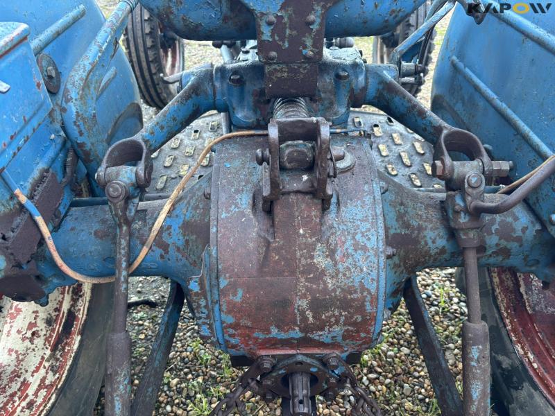 Fordson Dexta diesel traktor 30
