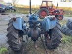 Fordson Dexta diesel traktor 6