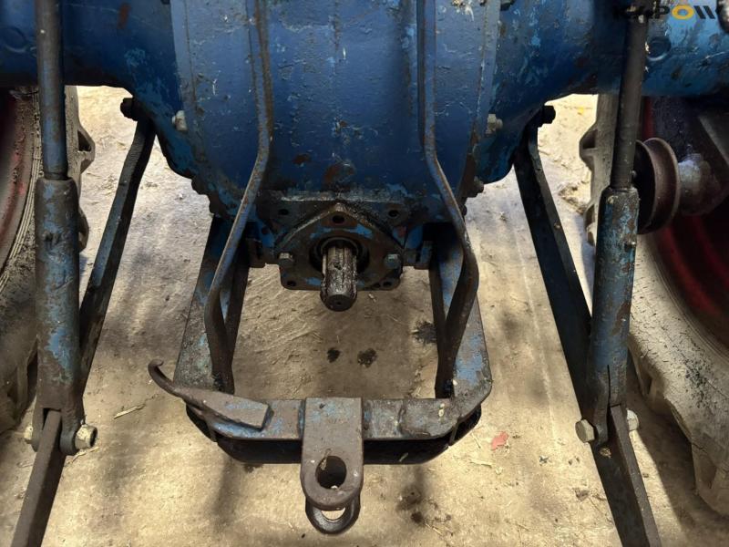 Fordson Dexta med frontlæsser 34