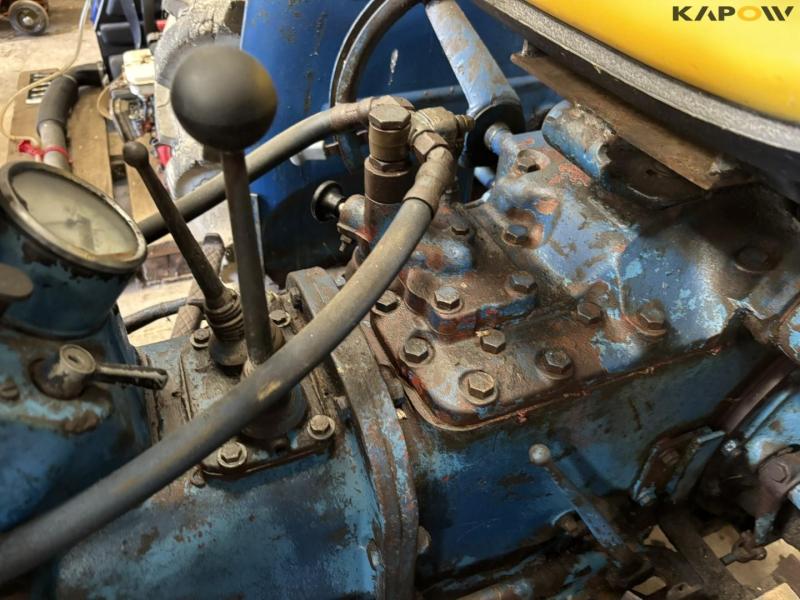 Fordson Dexta med frontlæsser 43
