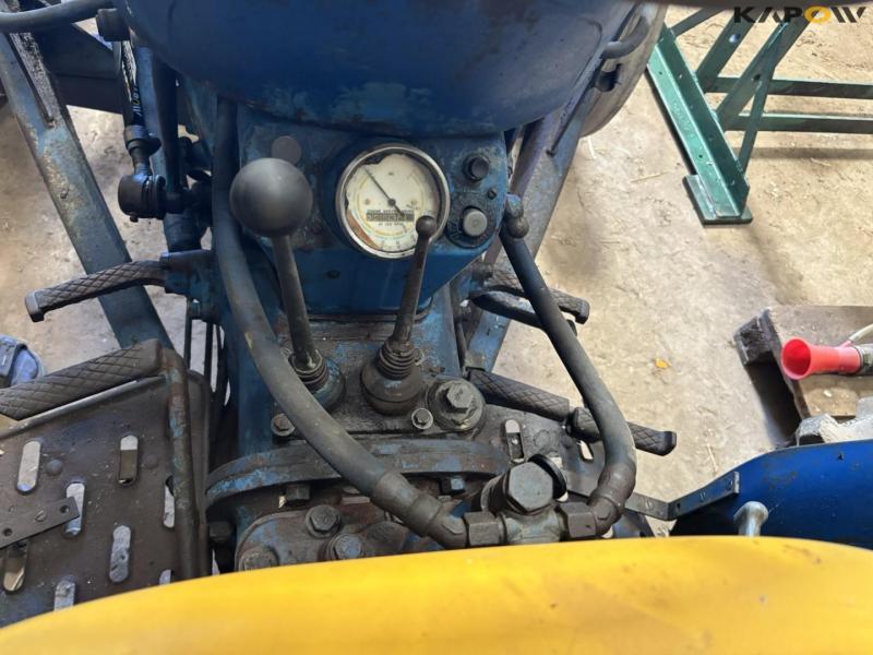 Fordson Dexta med frontlæsser 53