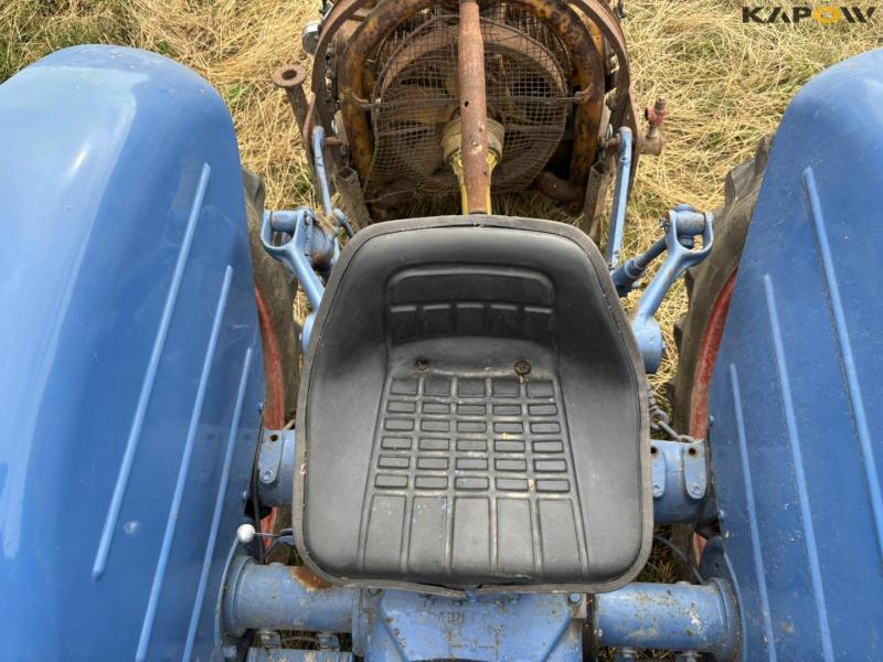Fordson Rower Major traktor 38