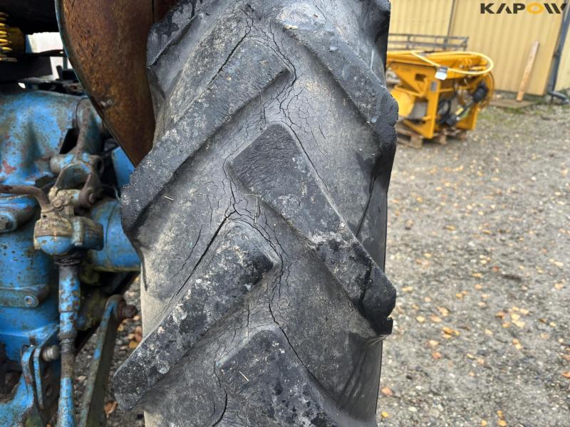 Fordson Super Major 2 WD traktor 29