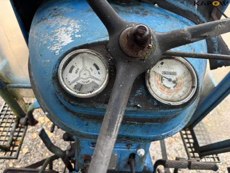 Fordson Super Major 2 WD traktor 53