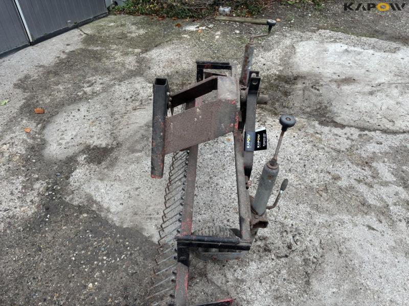 Gårdrive med A-ramme 4