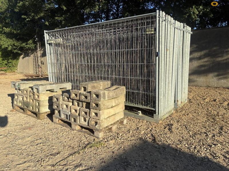 Galvaniseret byggepladshegn 1