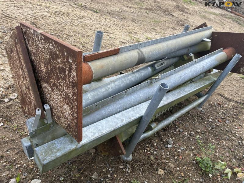 Galvaniseret låger med fødder 31