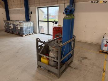 Gasflaskebue med indhold