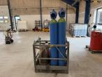 Gasflaskebue med indhold 8