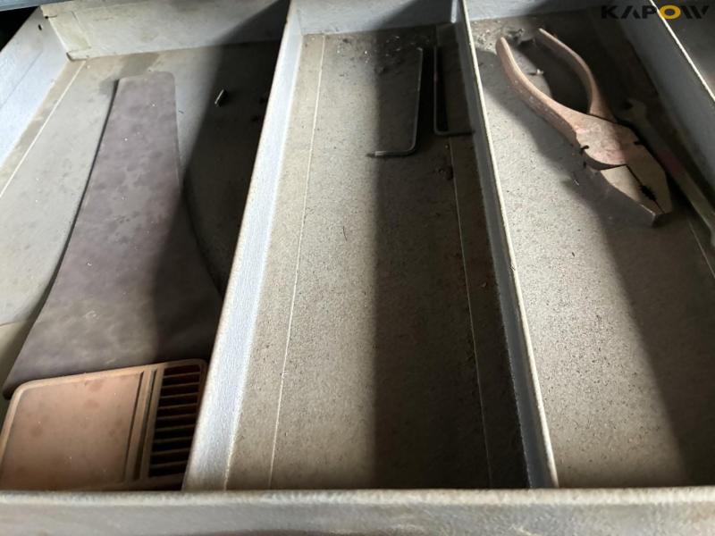 Gedore adjutant 1580 værkstedsvogne med indhold. 8