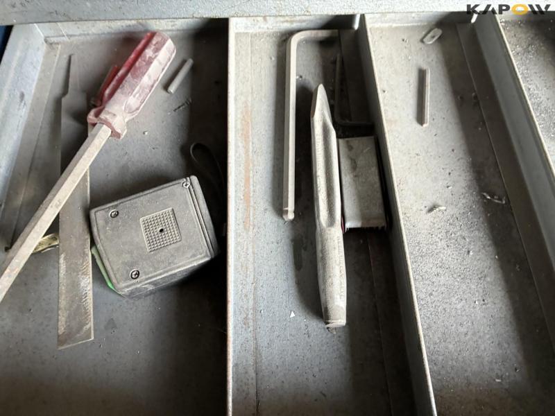 Gedore adjutant 1580 værkstedsvogne med indhold. 18