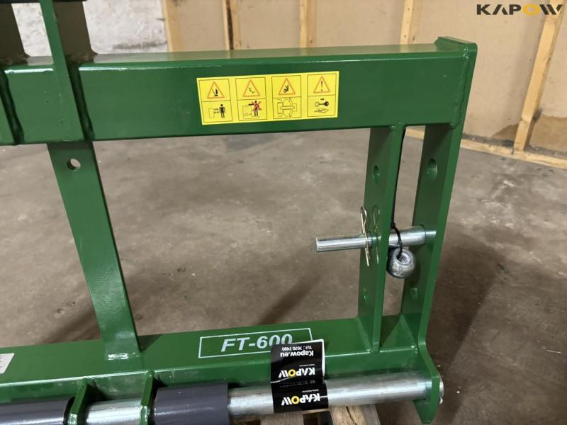 GEO FT600 pallegafler med 3-punkt hitch 11